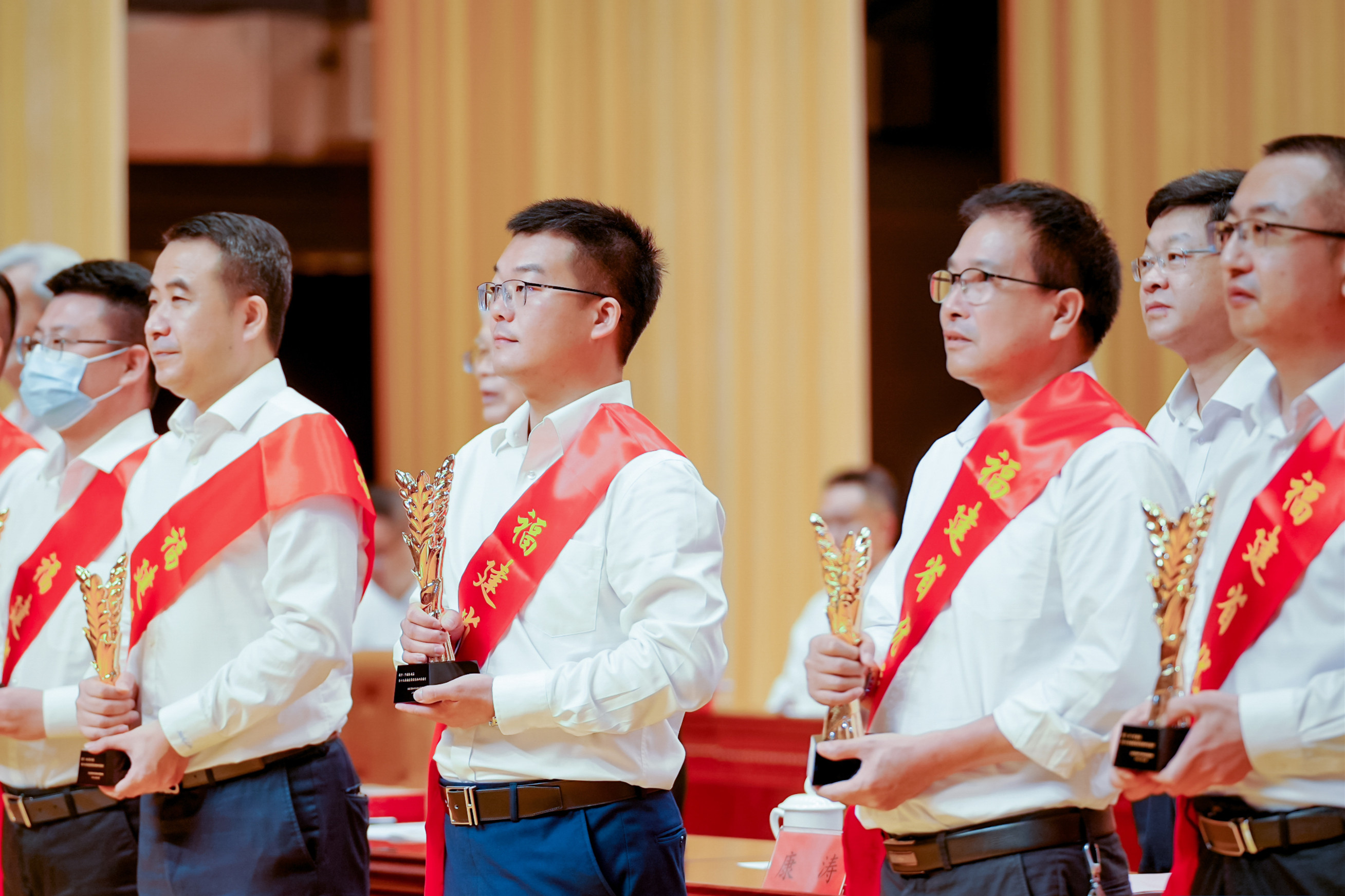 k8����(�й�)����Ӯ�ҡ�һ������